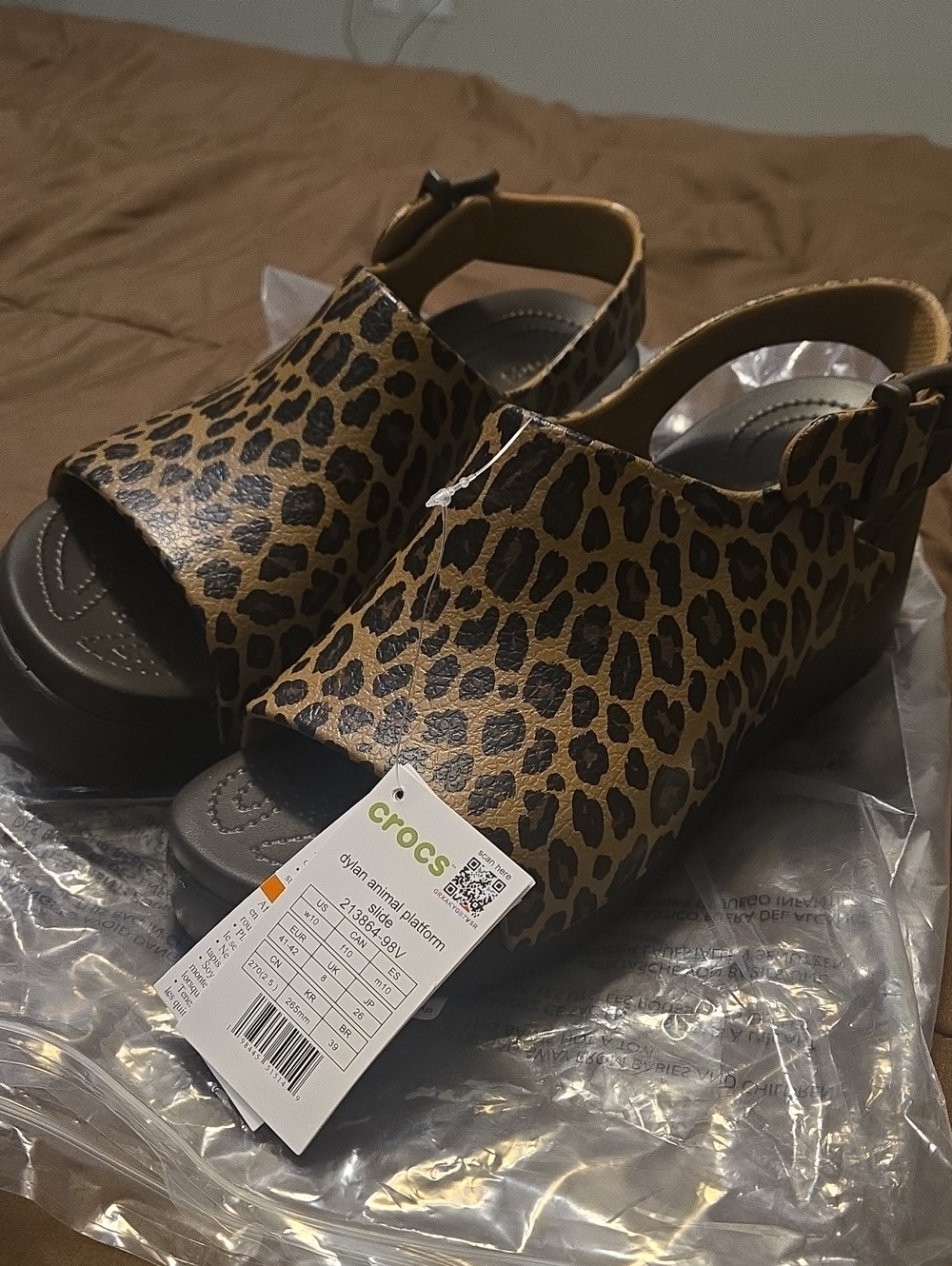 CROCS DYLAN ANIMAL Leopard Print  Platform Sandals - Brown/Black